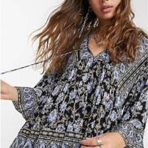 Free People Moonlight Dance Printed Tunic Top / Dress in Extra Small Bell Sleeve